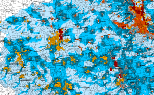 Ausschnitt aus der Klimabewertung für die Regionalplanung Thüringen. In Siedlungsgebieten ist rotes Überwärmungspotenzial zu erkennen, im Umland hell- und dunkelblaues Kaltluftentstehungspotenzial.